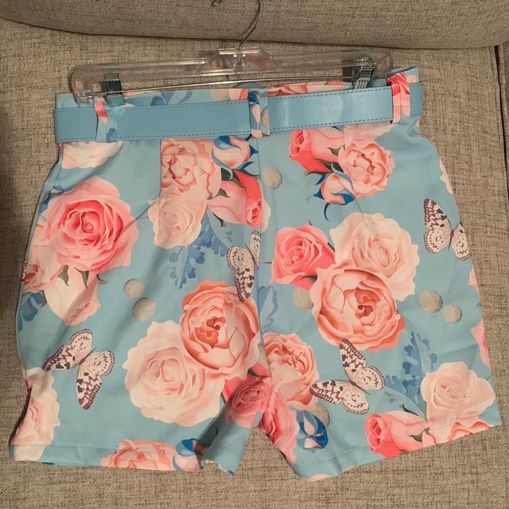 Chic Me Blue and Pink Plus Size Shorts - Picture 2 of 3